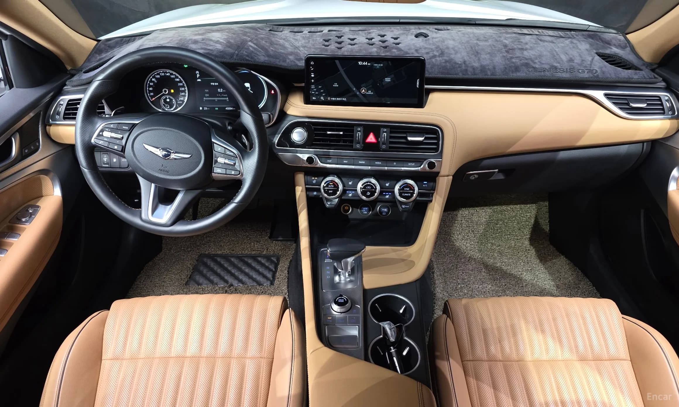 G70