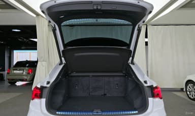 Q3 (F3)