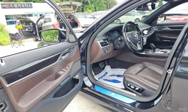 7 Series (G11)