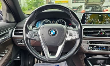 7 Series (G11)