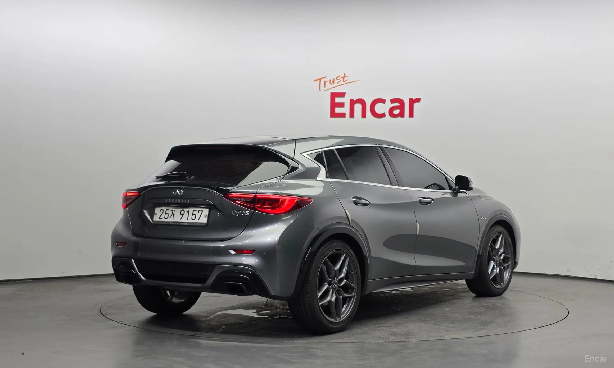 Q30
