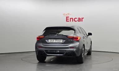 Q30