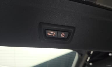 X6 (G06)