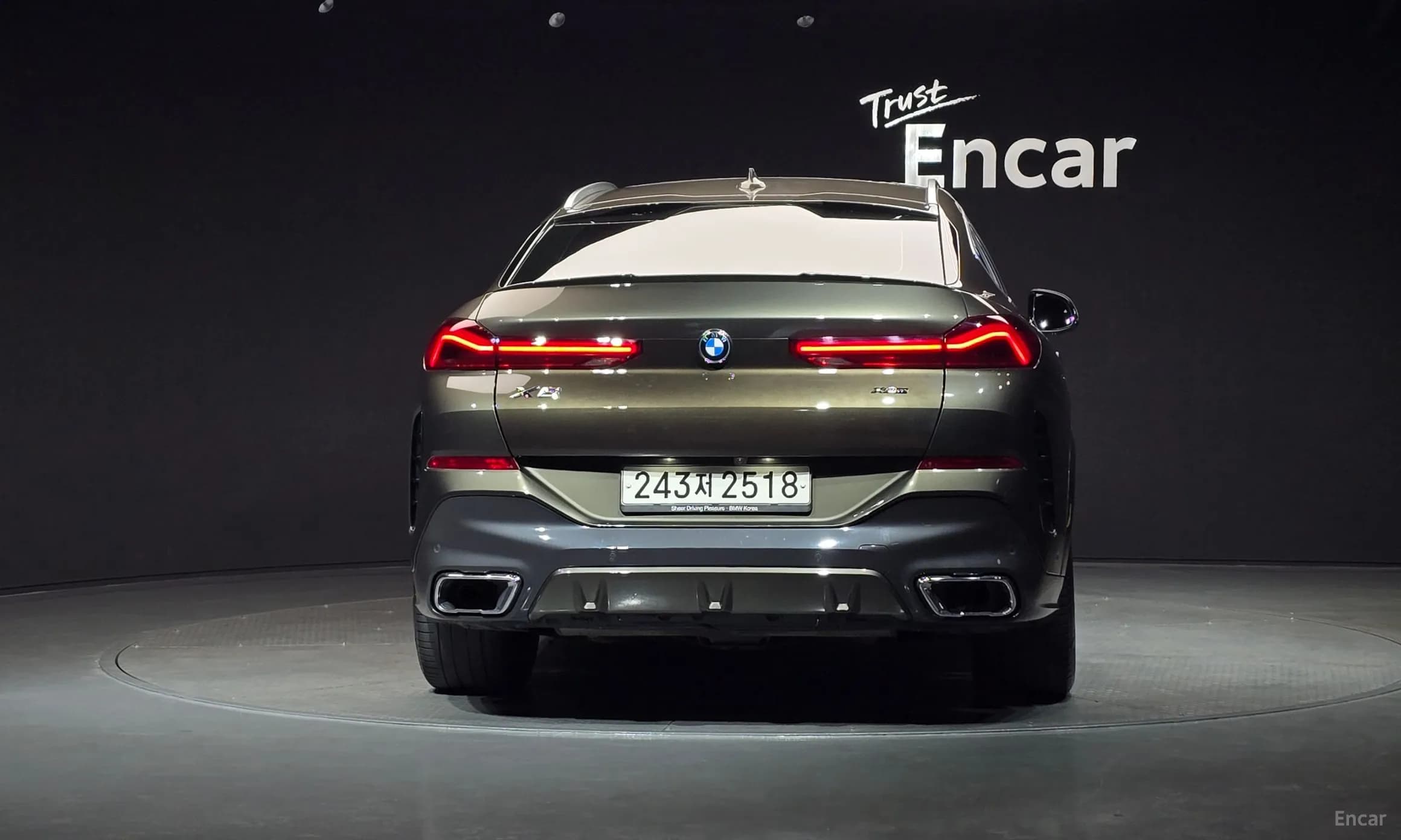 X6 (G06)