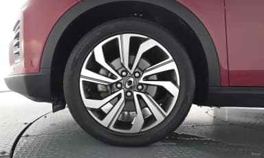 Berry New Tivoli