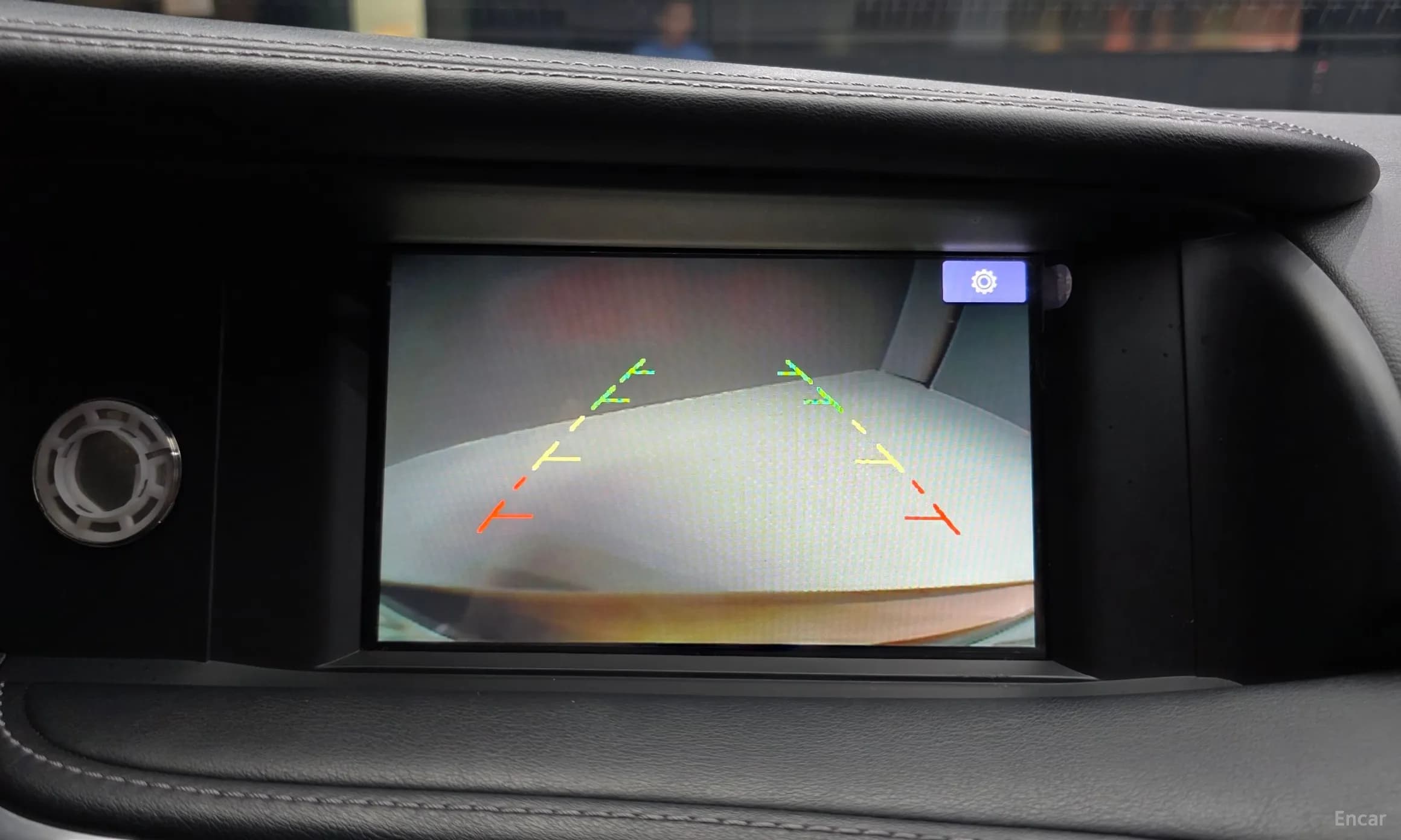 Q30