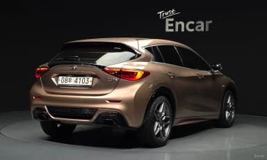 Q30