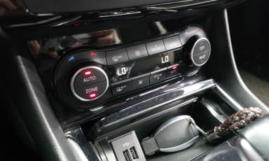 Q30