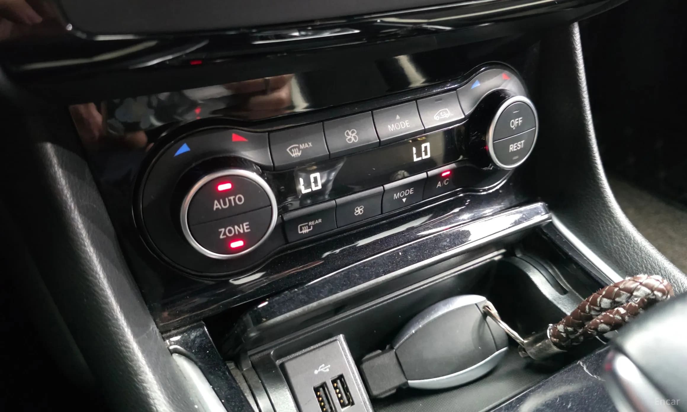 Q30
