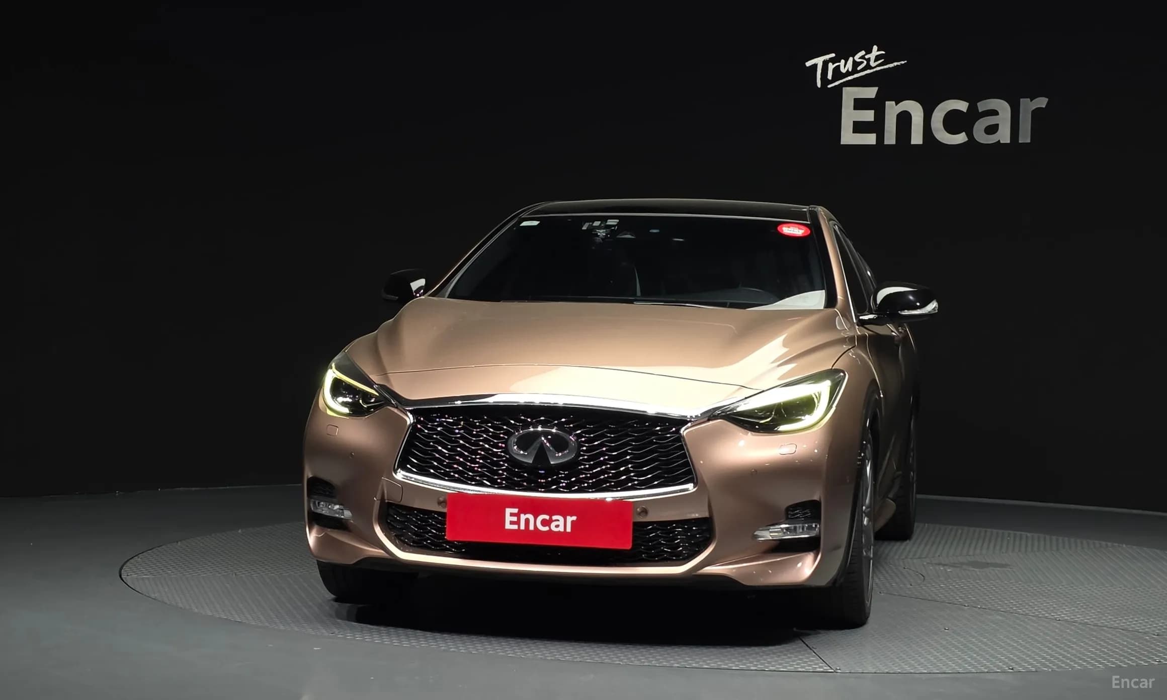 Q30