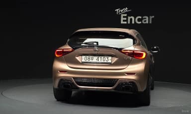 Q30