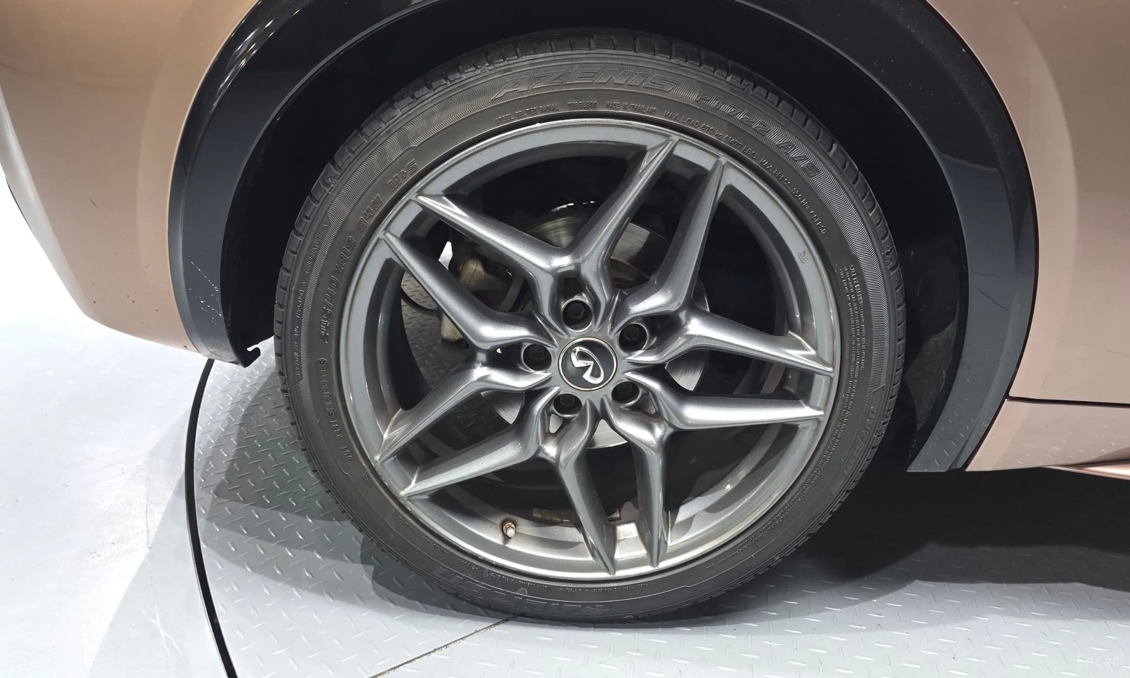 Q30