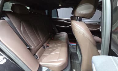 X4 (G02)
