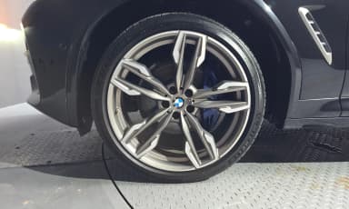 X4 (G02)