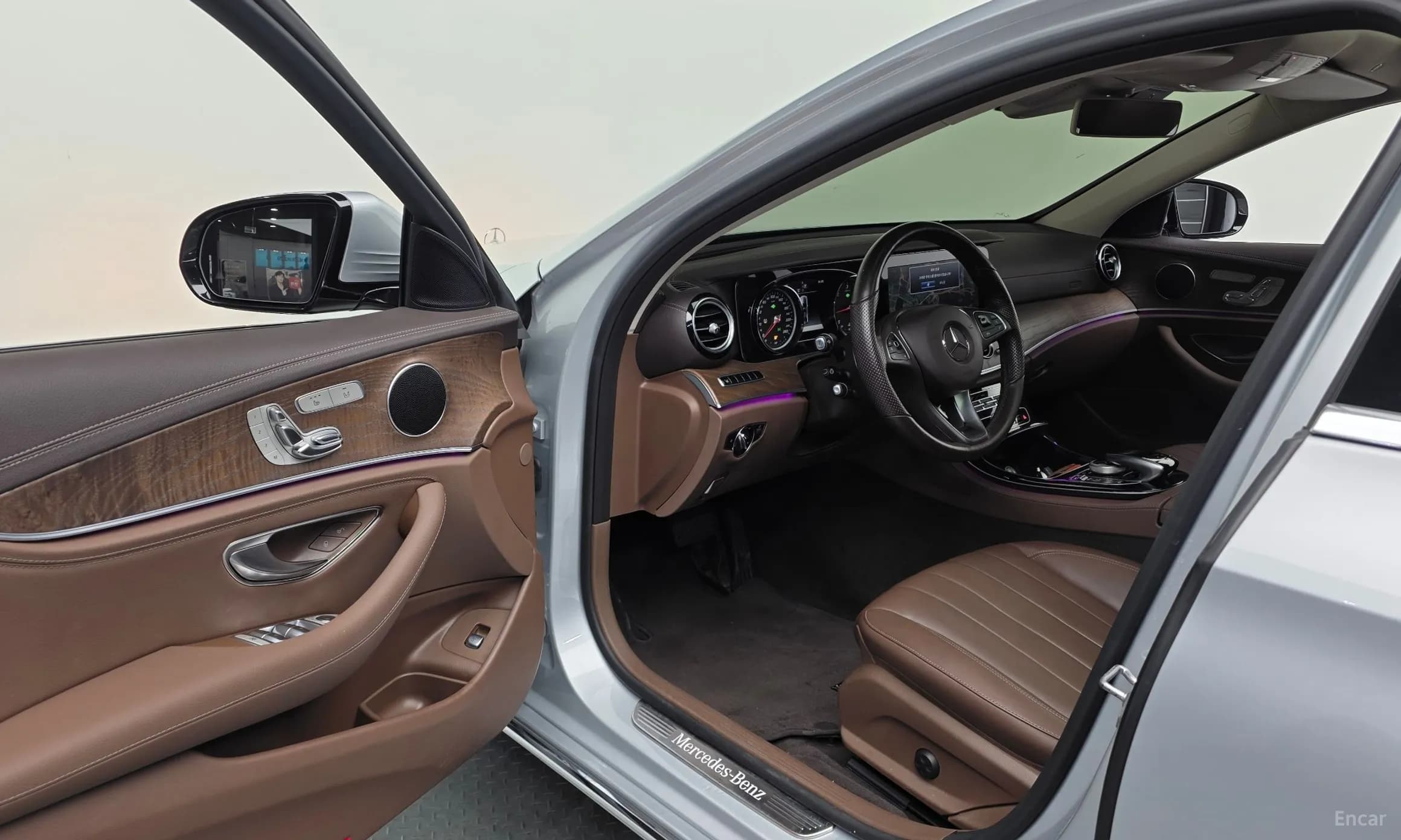 E-Class W213