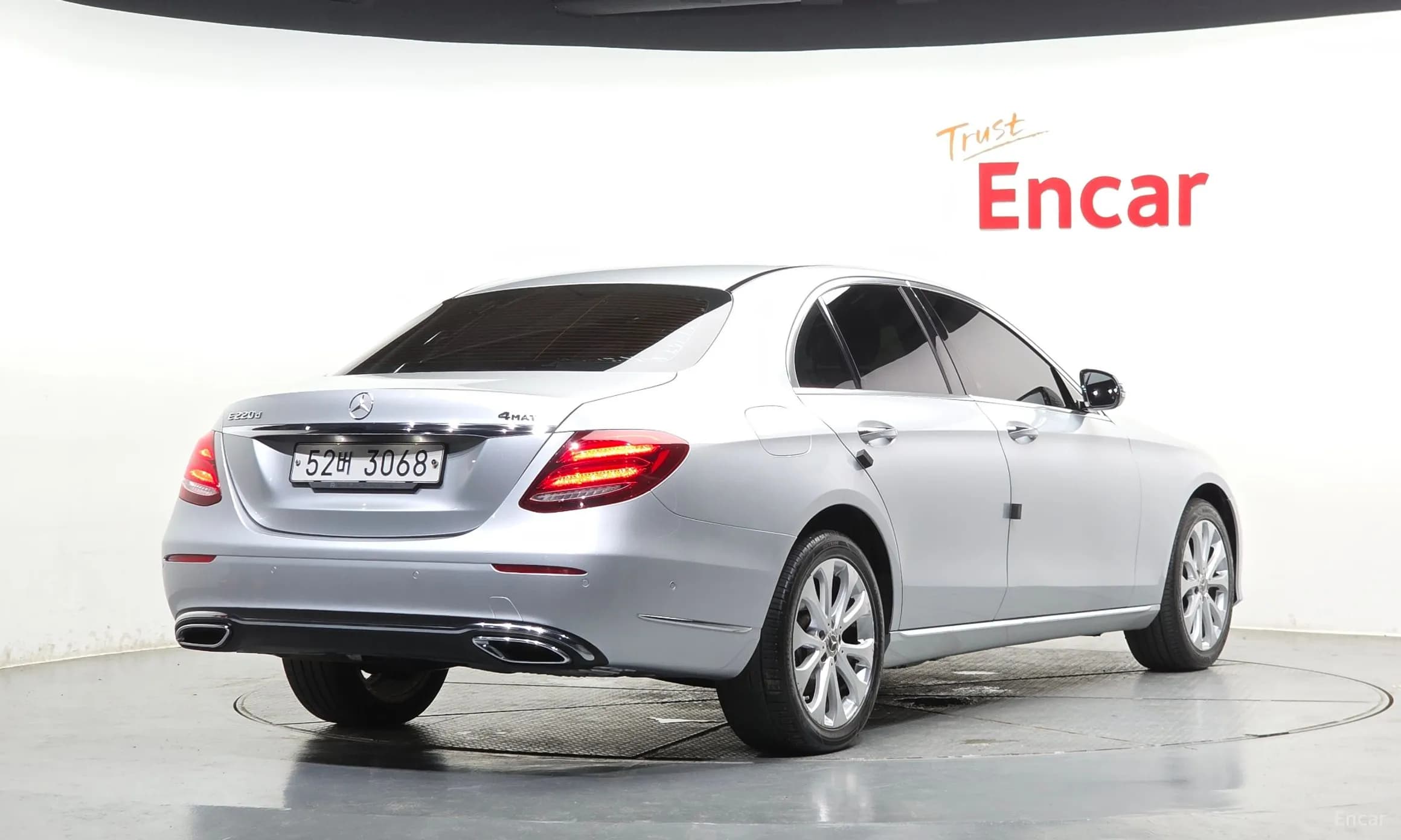 E-Class W213