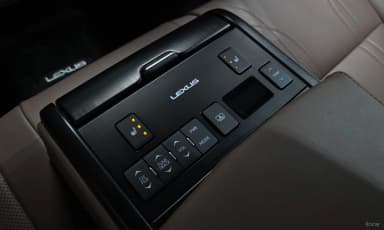 ES300h 7th Generation