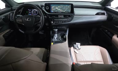 ES300h 7th Generation
