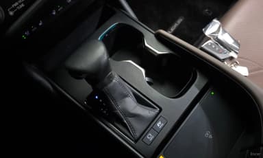ES300h 7th Generation
