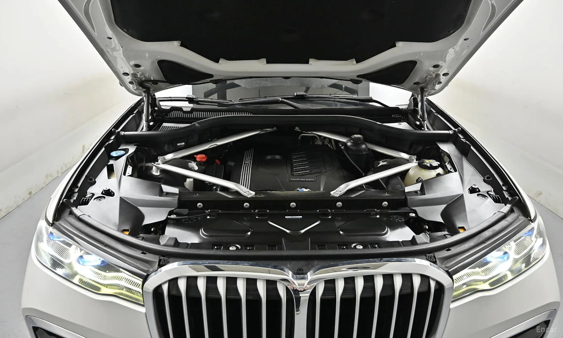 X7 (G07)
