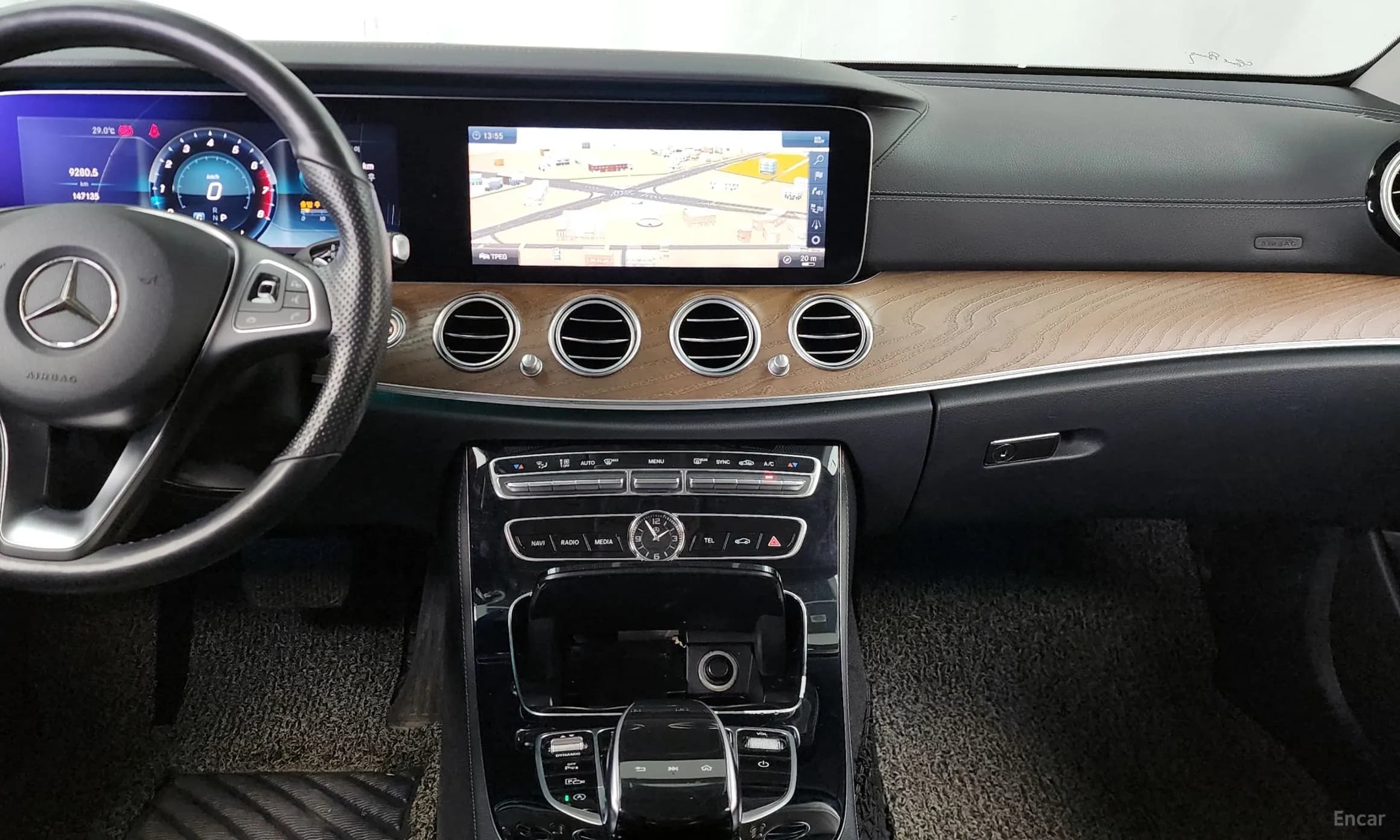 E-Class W213