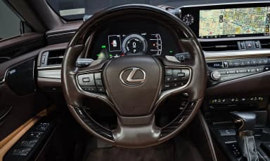 ES300h 7th Generation