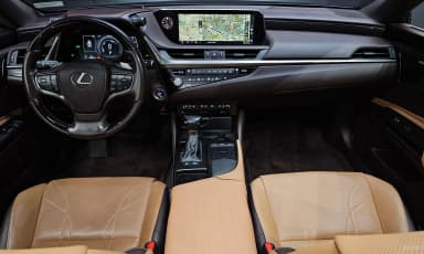 ES300h 7th Generation