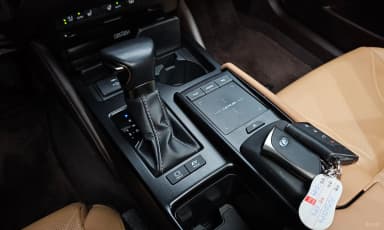 ES300h 7th Generation