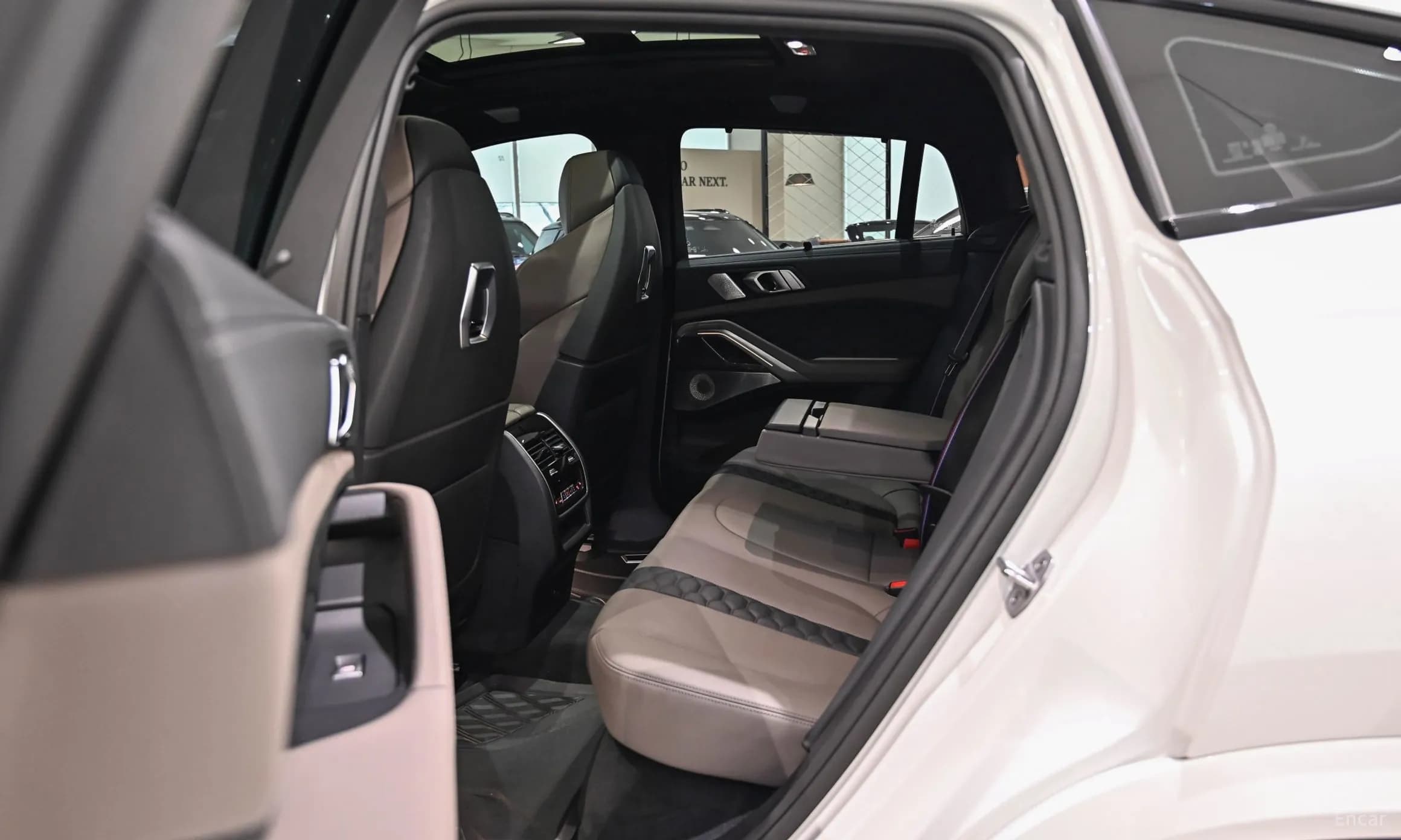 X6M (G06)