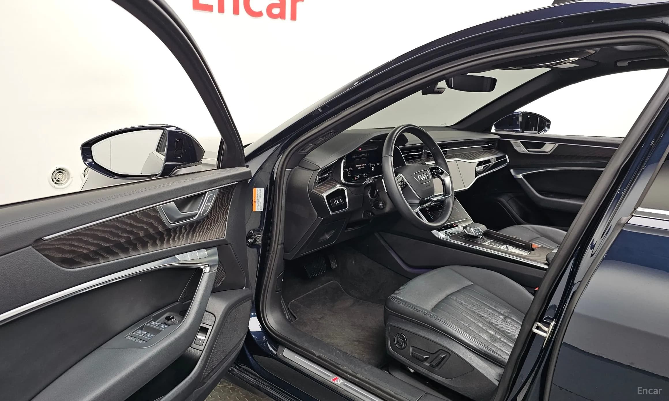 A6 (C8)