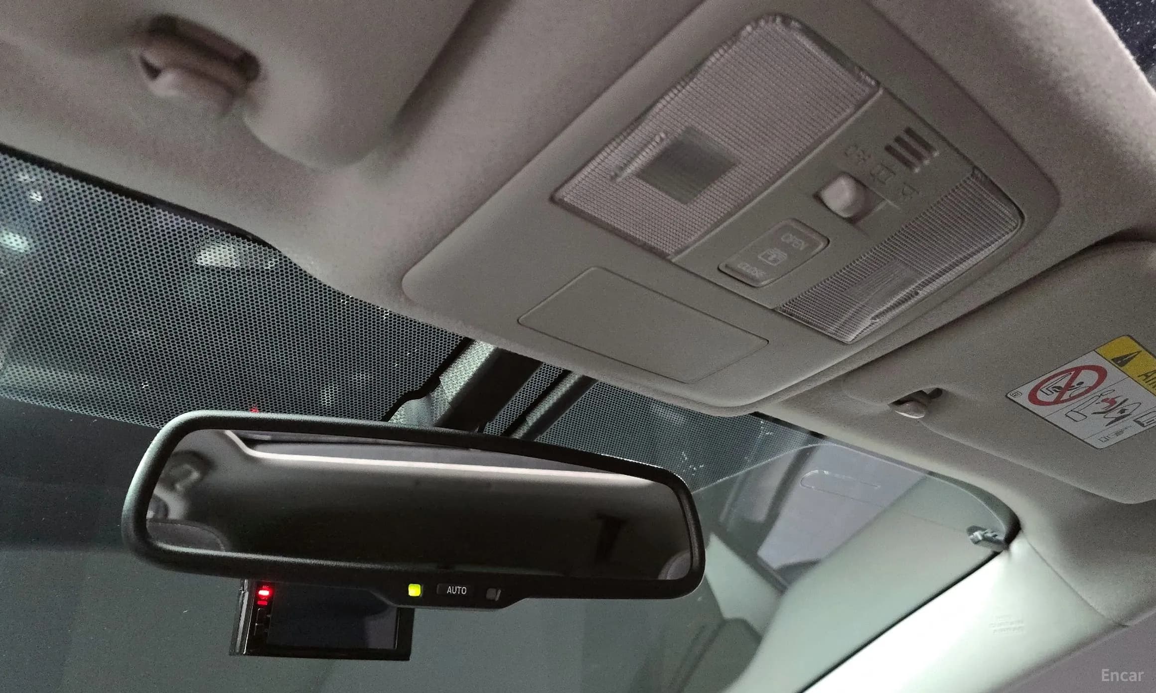 Prius V