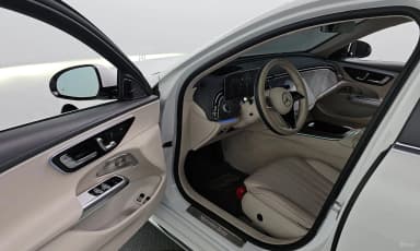 E-Class W214