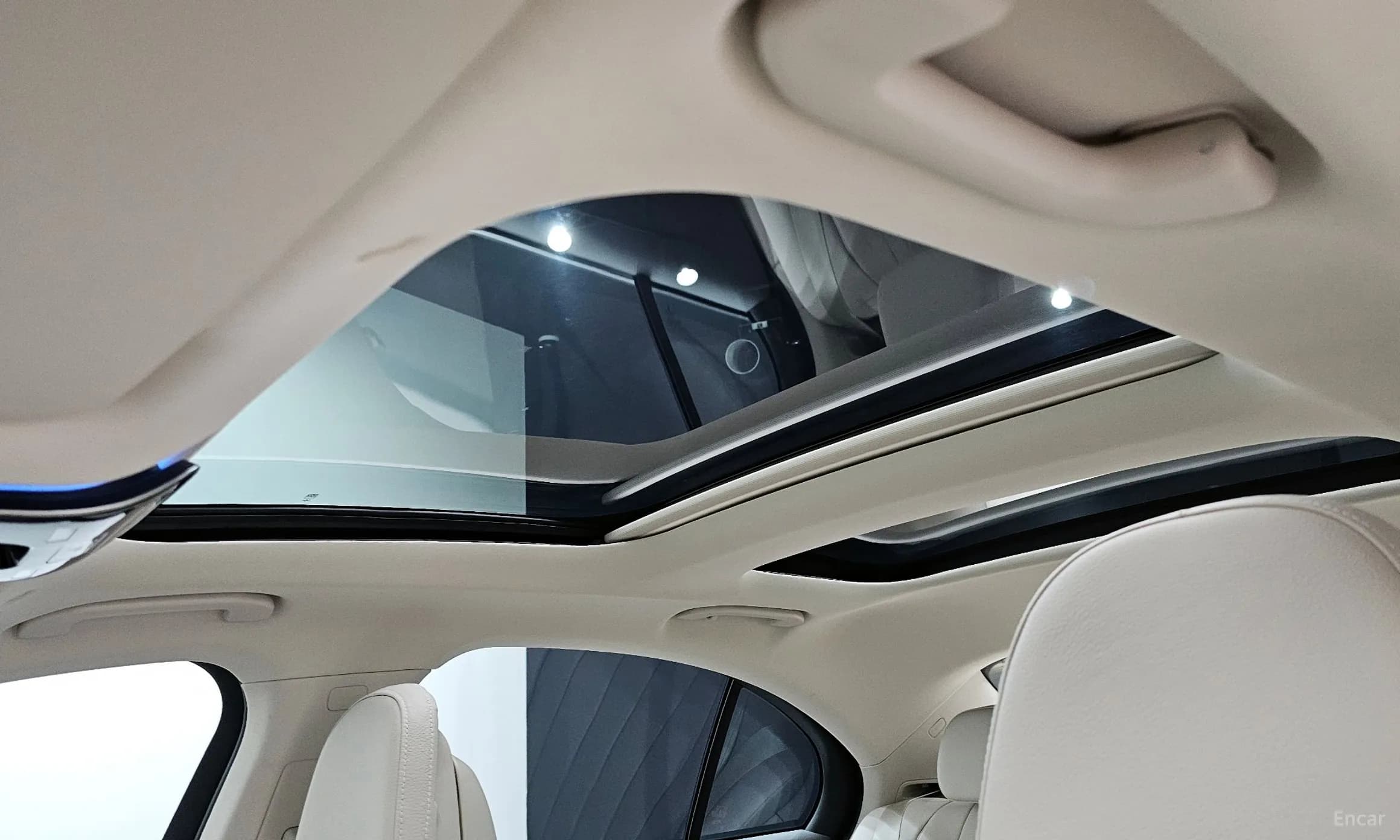 E-Class W214