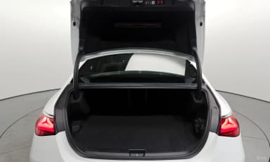 E-Class W214