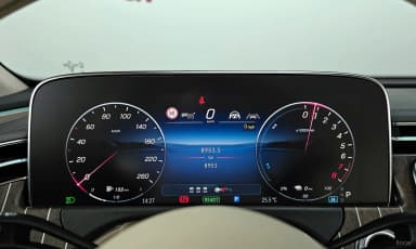 E-Class W214