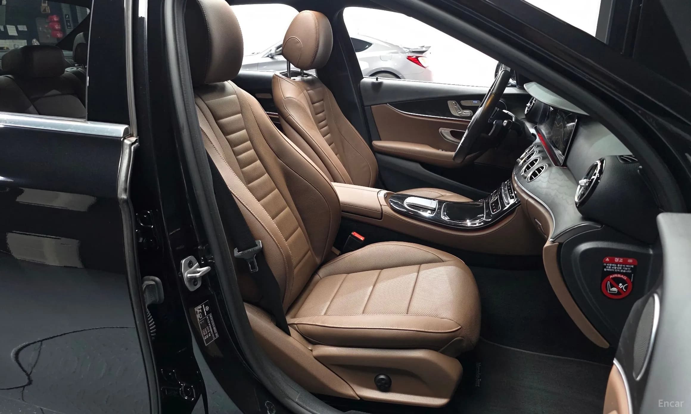 E-Class W213