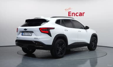 Trax Crossover