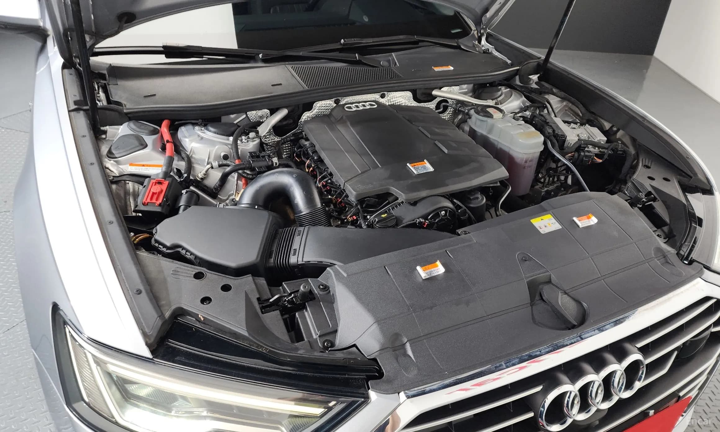 A6 (C8)