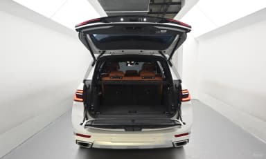 X7 (G07)