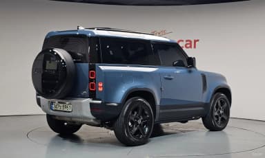 Defender (L663)
