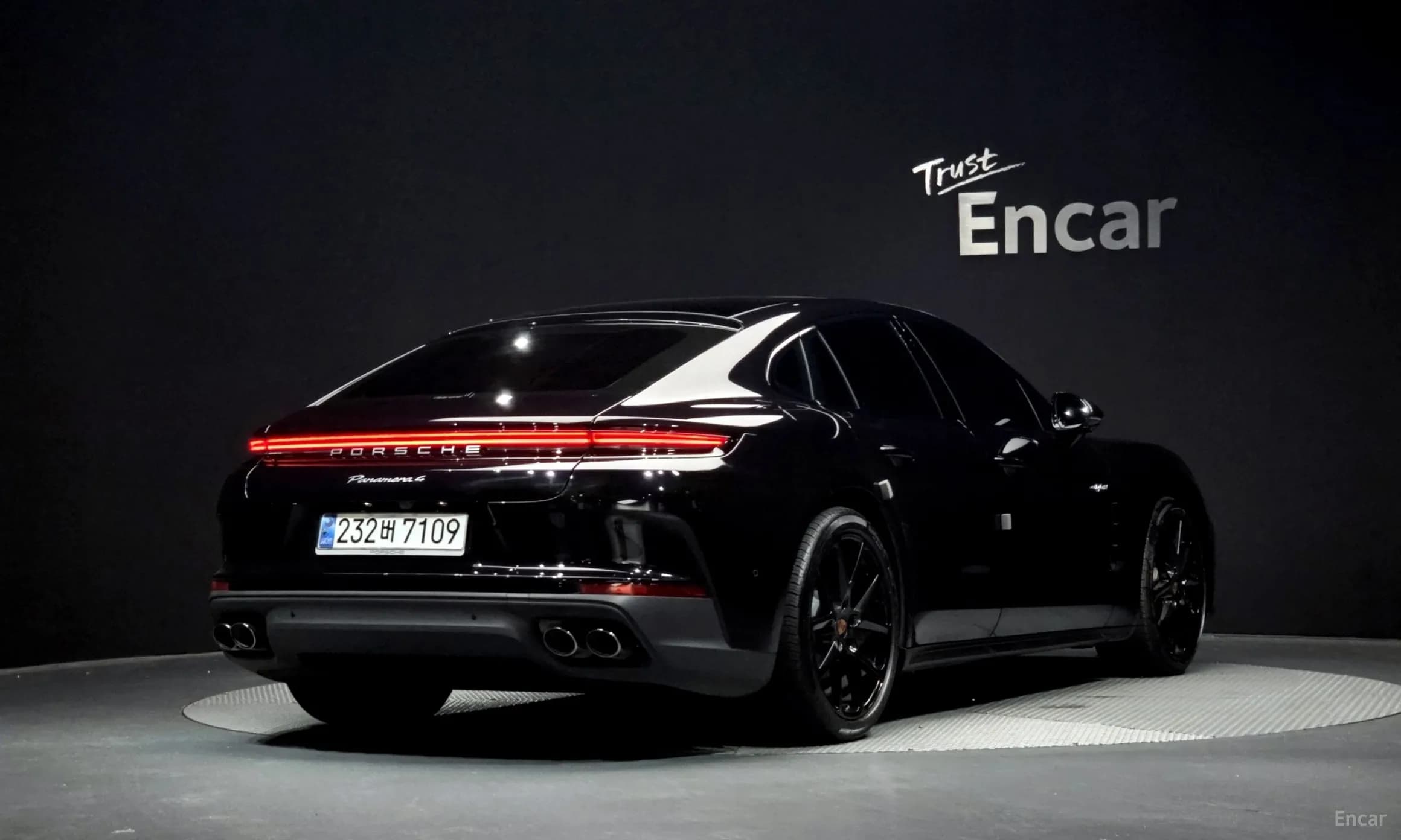 Panamera (976)