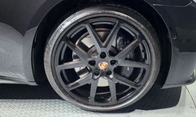 Panamera (976)