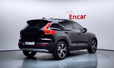 XC40
