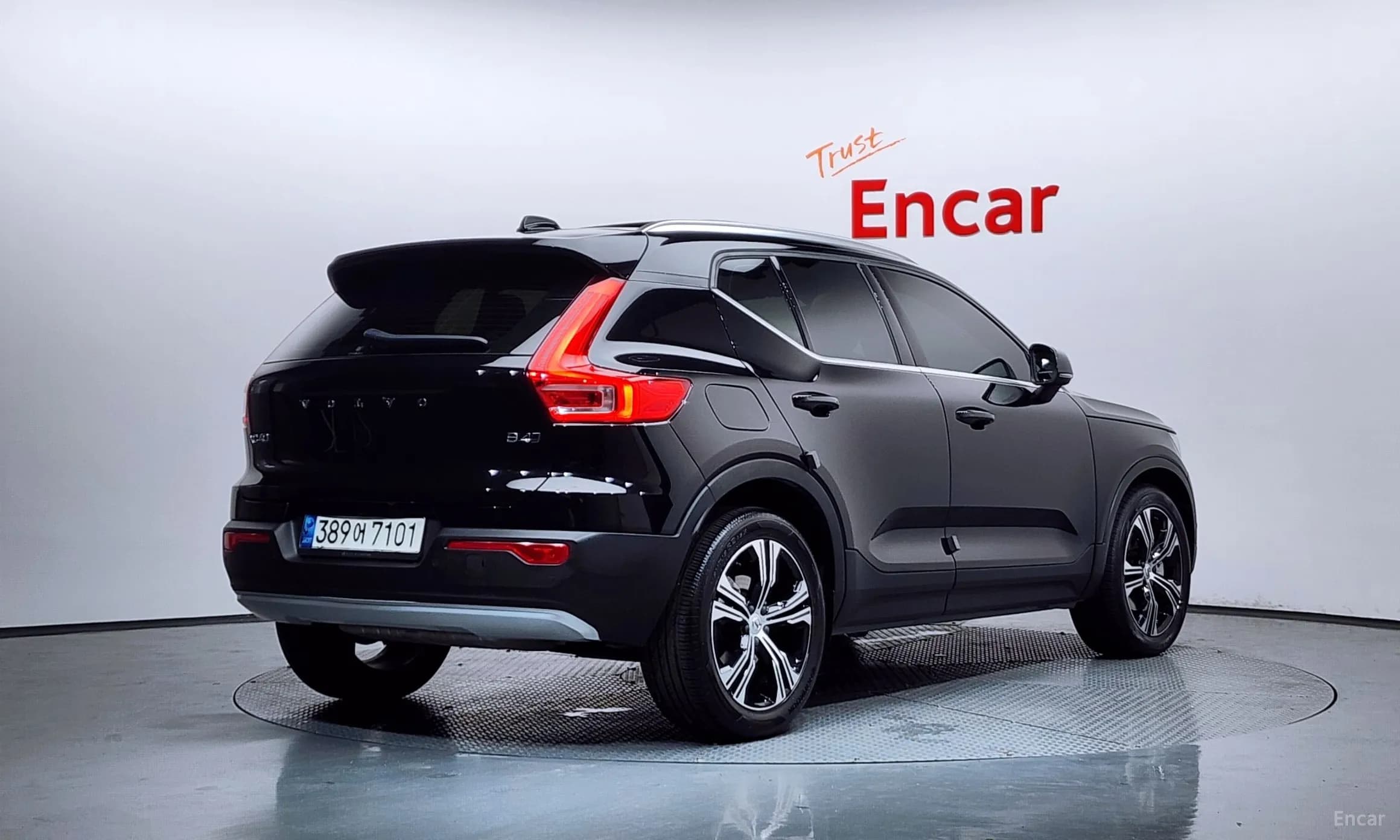 XC40