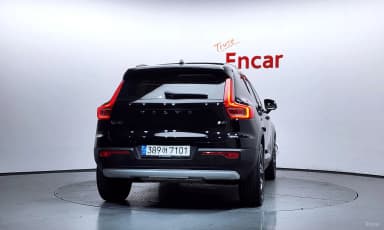 XC40