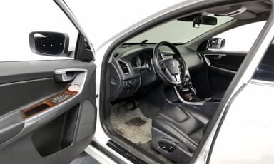 XC60