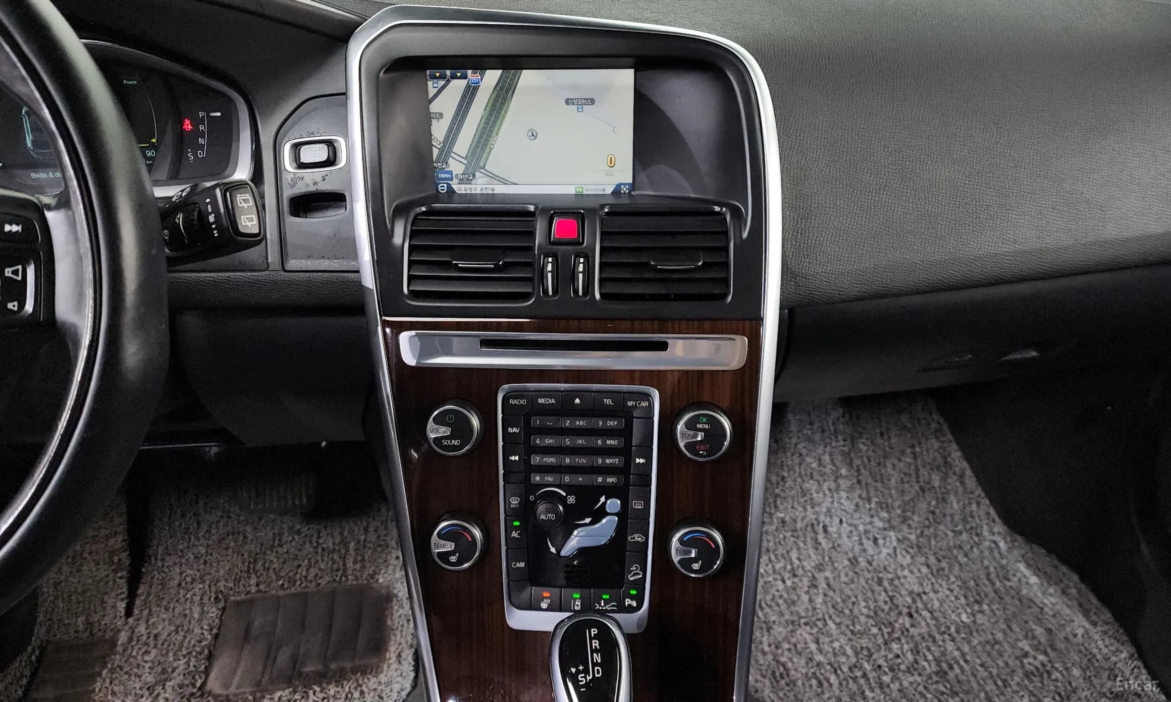 XC60