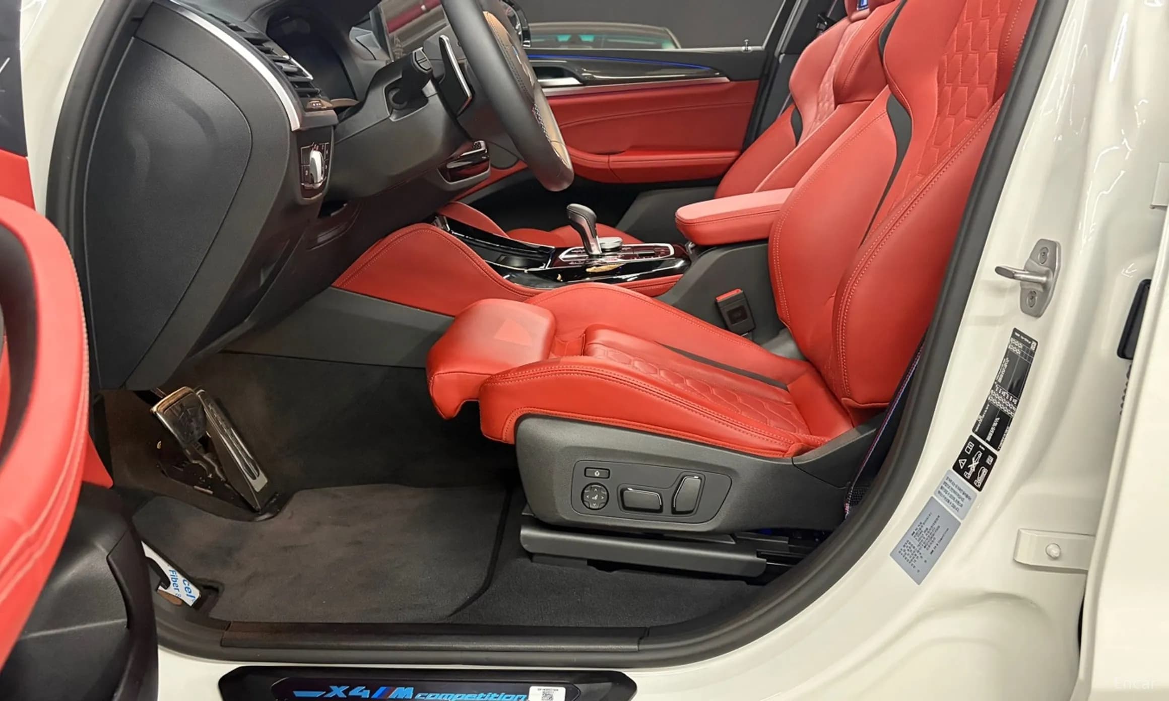 X4M (G02)
