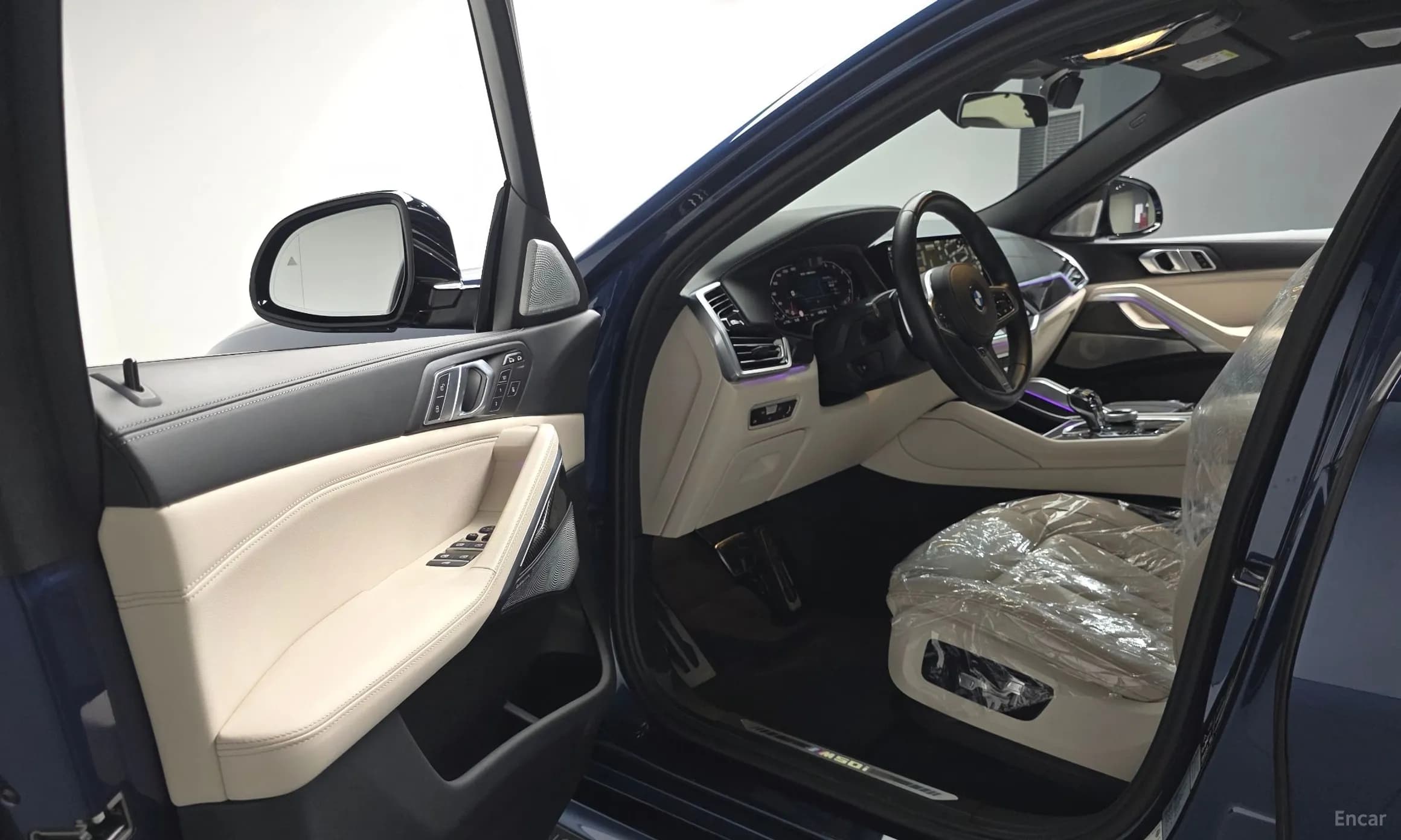 X6 (G06)