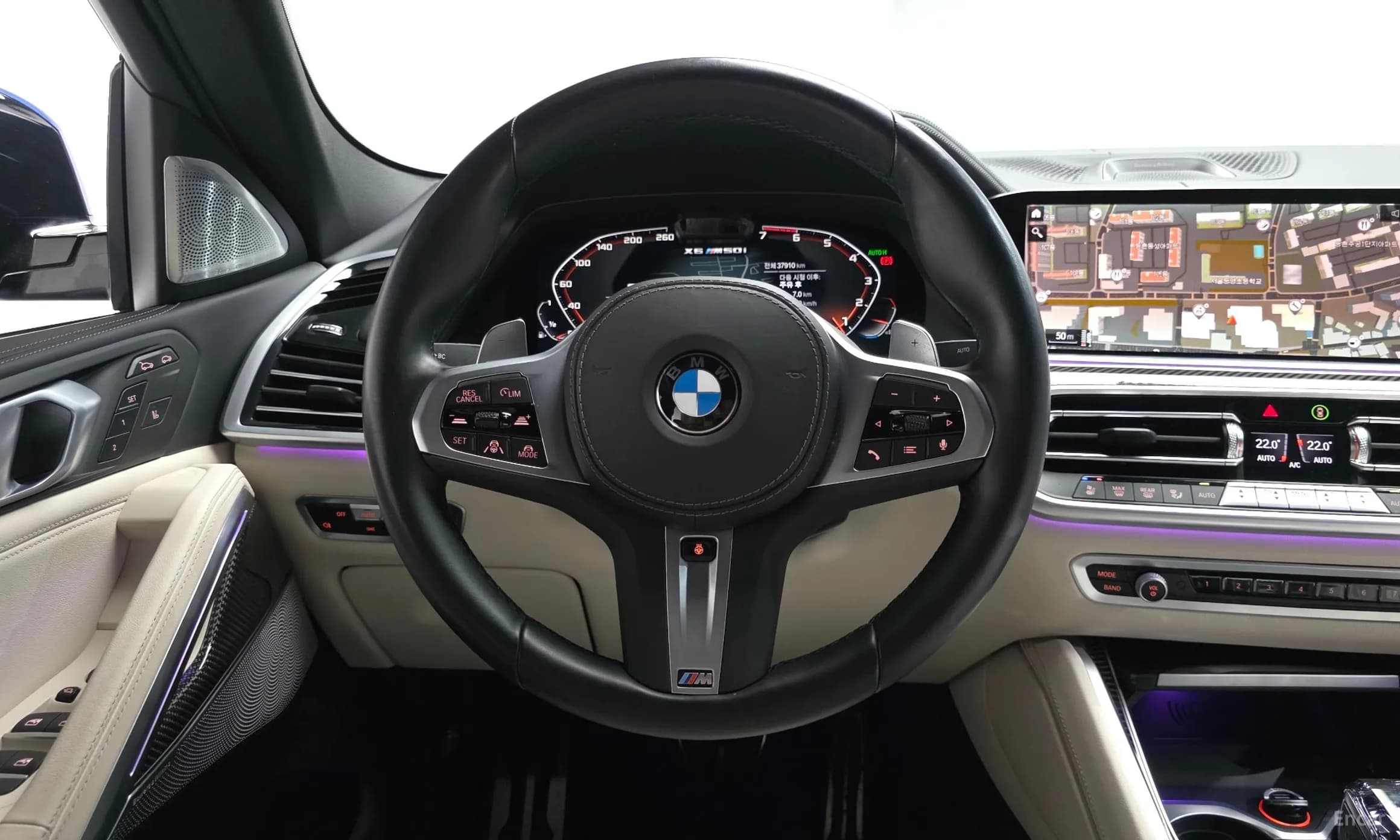 X6 (G06)